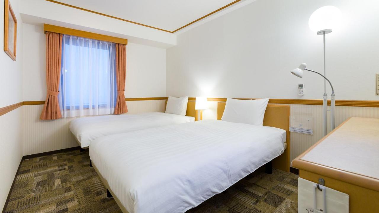 Toyoko Inn Sasebo Ekimae Eksteriør billede
