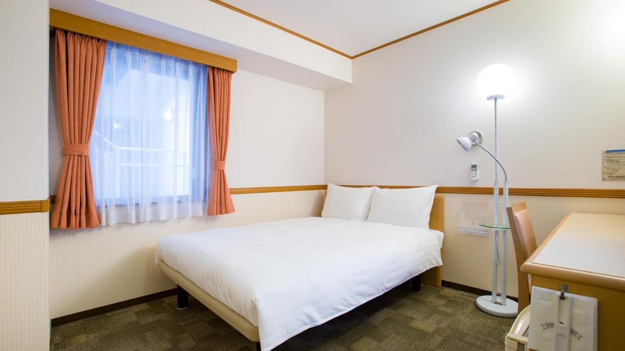 Toyoko Inn Sasebo Ekimae Eksteriør billede