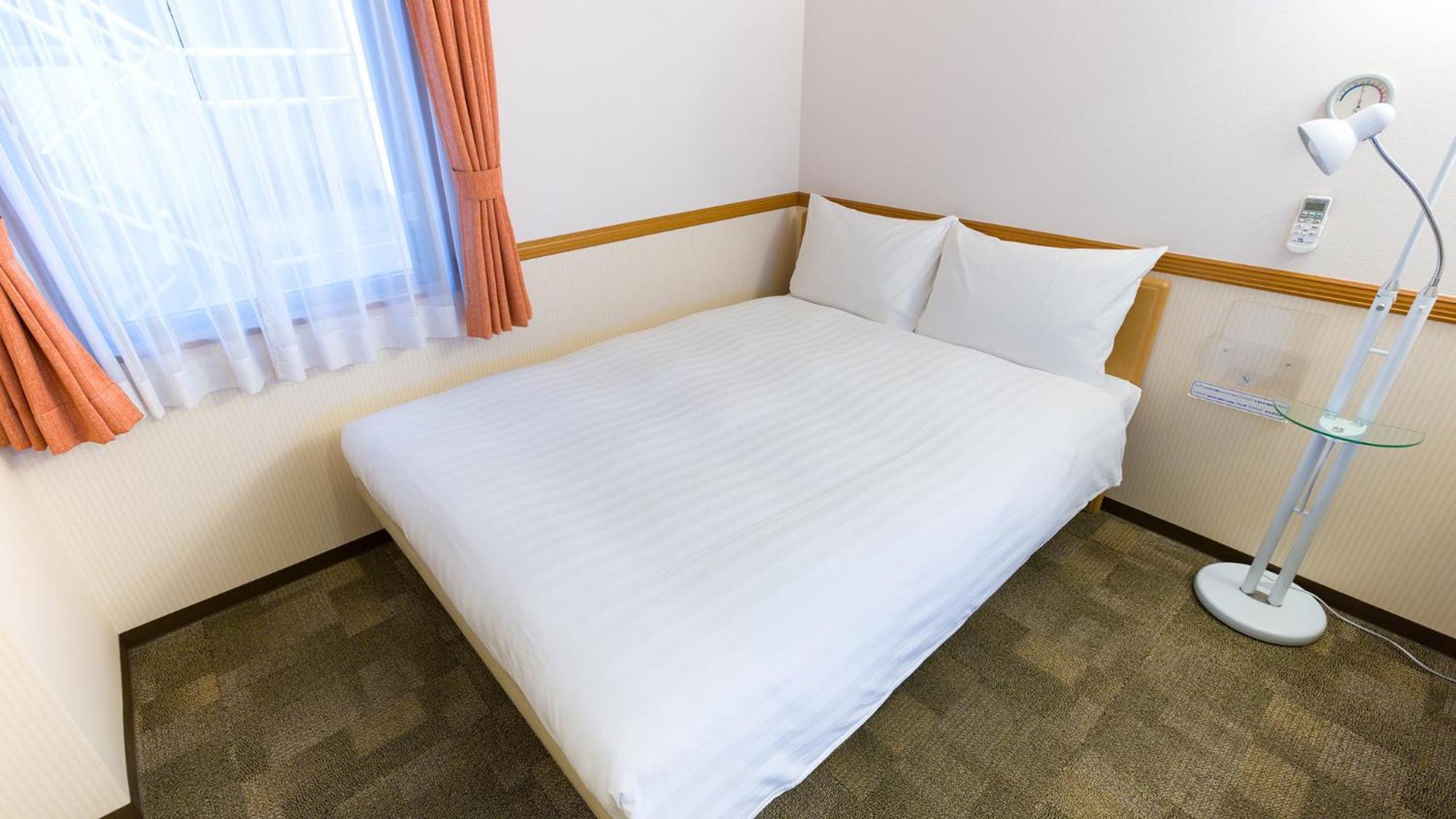 Toyoko Inn Sasebo Ekimae Værelse billede