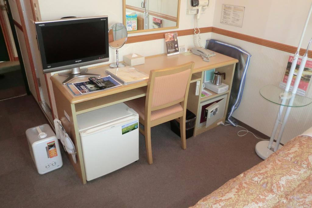 Toyoko Inn Sasebo Ekimae Eksteriør billede